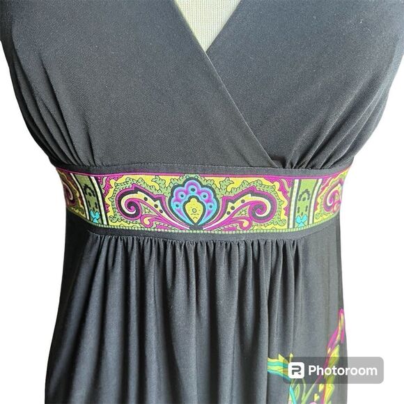 Sandra Darren 6 Black Colorful Paisley Surplice Neckline Sleeveless Maxi Dress - Picture 3 of 7